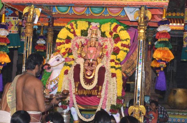 parasakthi Alangaram day 5 - navarathri Festival
