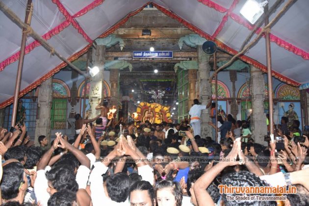 devotees in tiruvannamalai deepam festival day 5