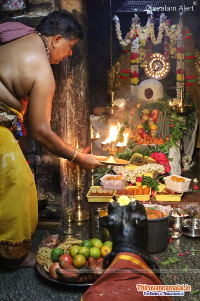 tiruvannamalai aanna abishekam